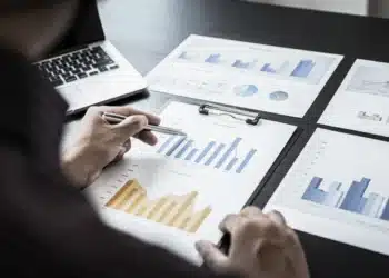 IA para Empresas: 5 Ferramentas Essenciais que Todo Negócio Usa em 2026